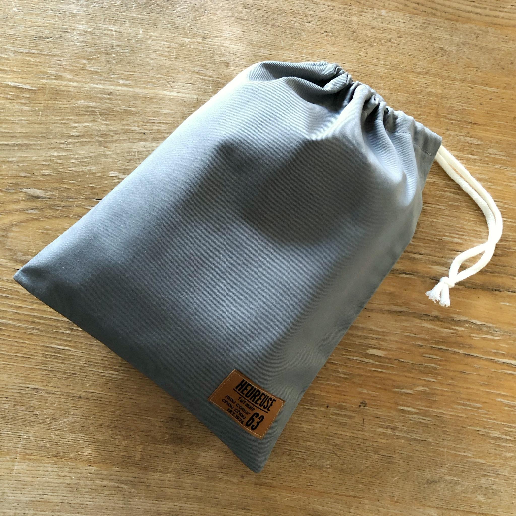 1人で着れる⭐︎ キッズ エプロン 子供 男の子 女の子 子ども エプロン 140 グレー 灰色 着脱簡単 三角巾 | 9枚目